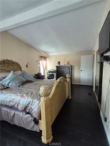 4080 Pedley, Jurupa Valley, California 92509
