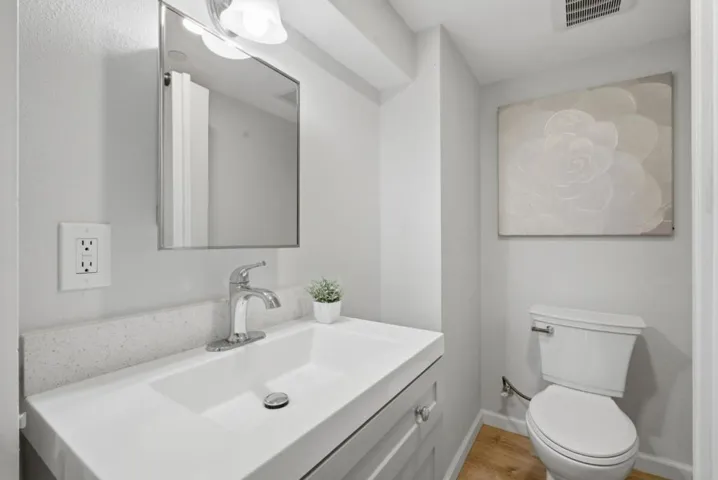 30 Fair Drive, San Rafael, California 94901