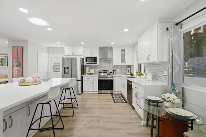 30 Fair Drive, San Rafael, California 94901