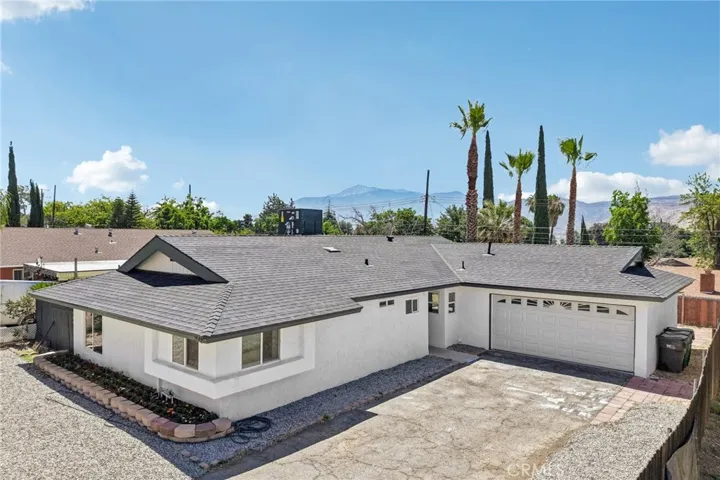 546 W Indian School Lane, Banning, California 92220
