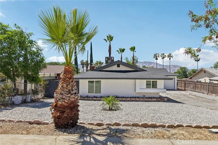 546 W Indian School Lane, Banning, California 92220