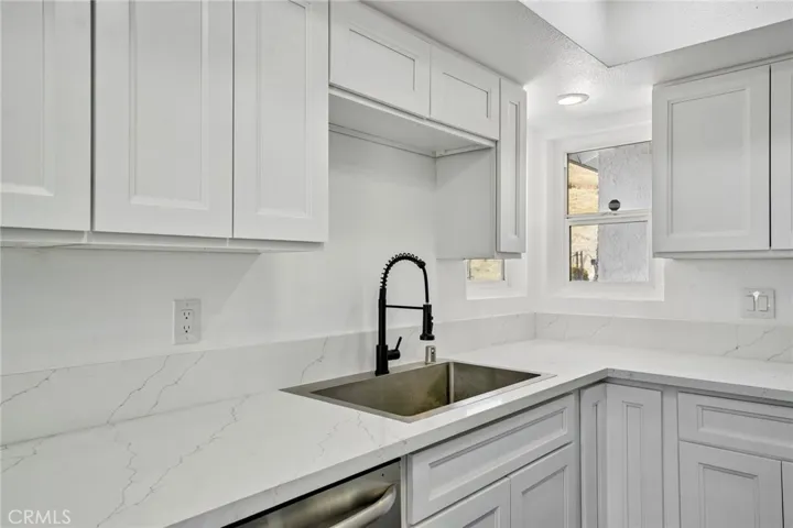 546 W Indian School Lane, Banning, California 92220