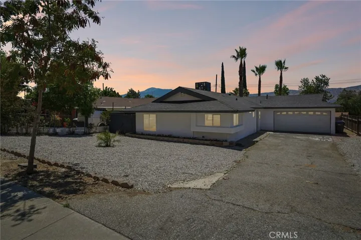 546 W Indian School Lane, Banning, California 92220
