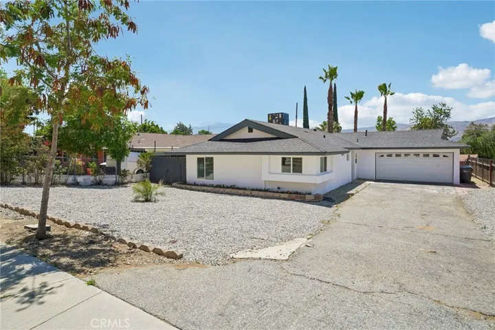 546 W Indian School Lane, Banning, California 92220