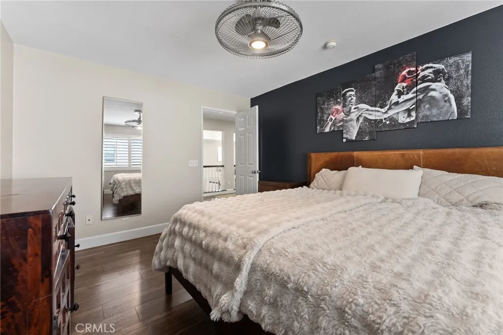 Upstairs Bedroom 5