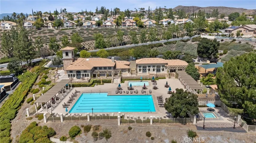 Pool/ Spa