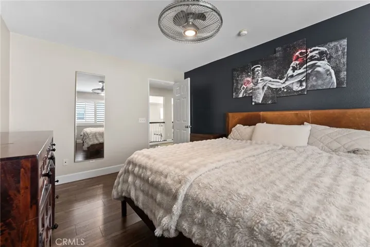 Upstairs Bedroom 5