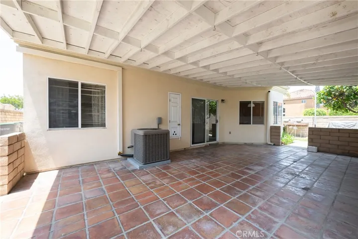 21420 S Perry Street, Carson, California 90745