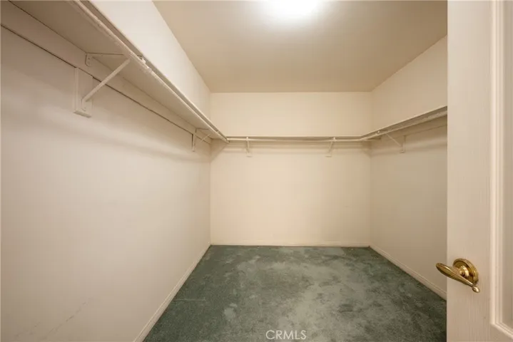 21420 S Perry Street, Carson, California 90745