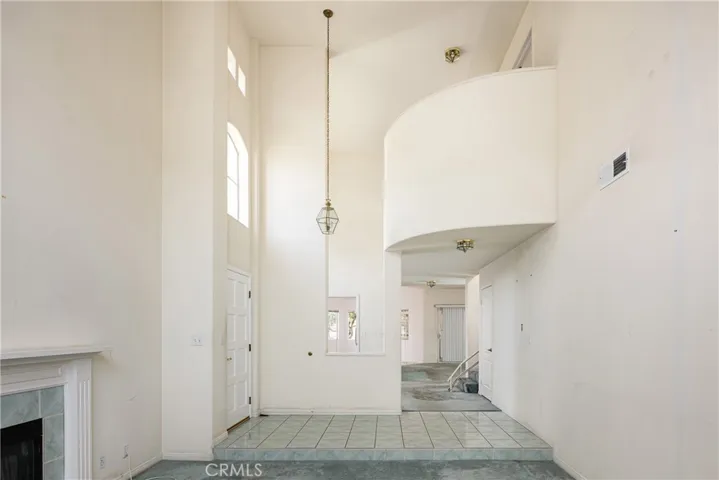 21420 S Perry Street, Carson, California 90745