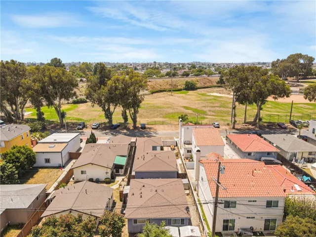 18506 Kingsdale Avenue, Redondo Beach, California 90278