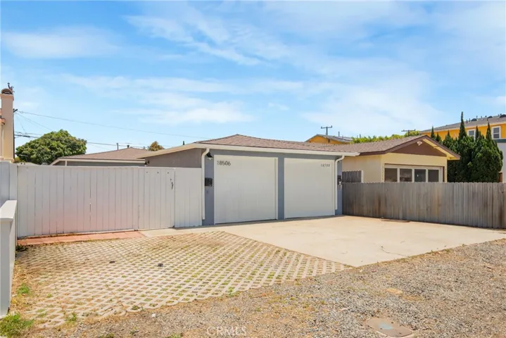 18506 Kingsdale Avenue, Redondo Beach, California 90278