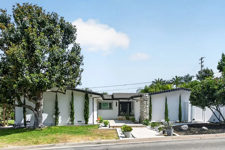 Welcome to mid-century modern living in this beautifully maintained home.
