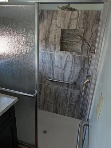 1086 66th St, Oakland, California 94608
