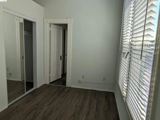 1086 66th St, Oakland, California 94608