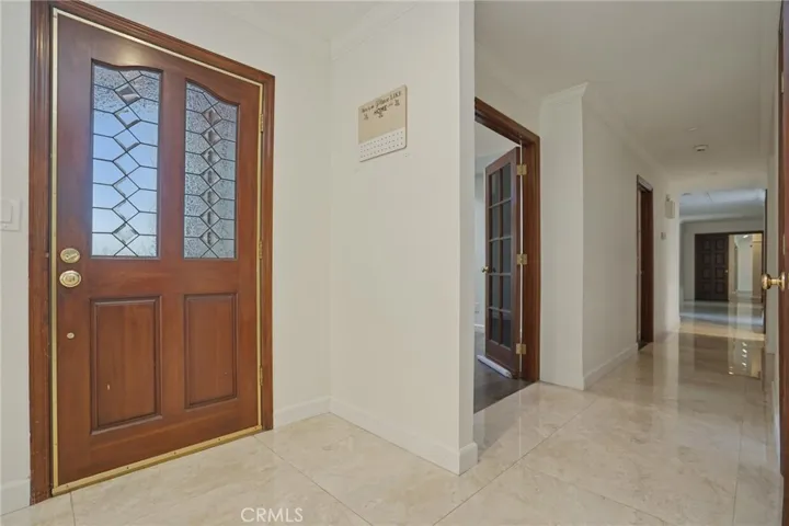 16682 Oakhurst, Yorba Linda, California 92886