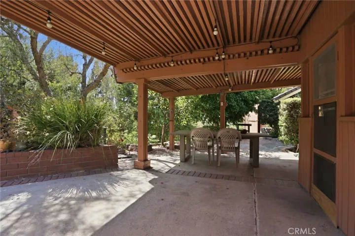 16682 Oakhurst, Yorba Linda, California 92886