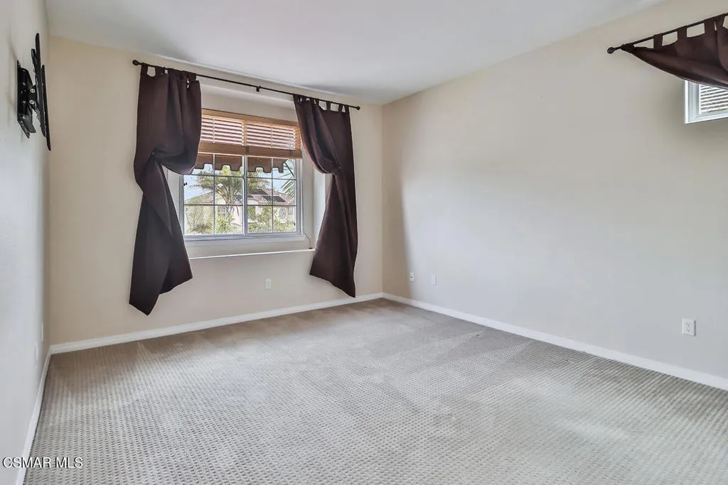 jBedroom2-1