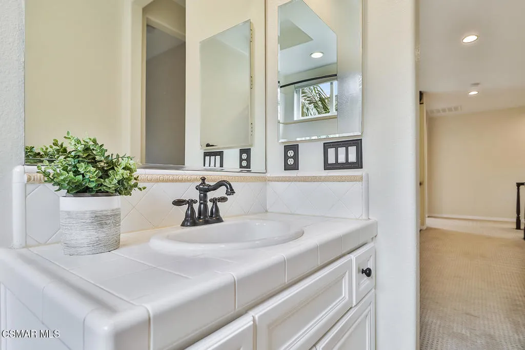 kShared Bath2
