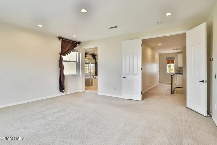 lPrimary Bedroom Suite3