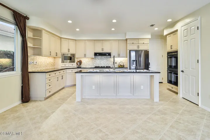 cFamily and Kitchen4