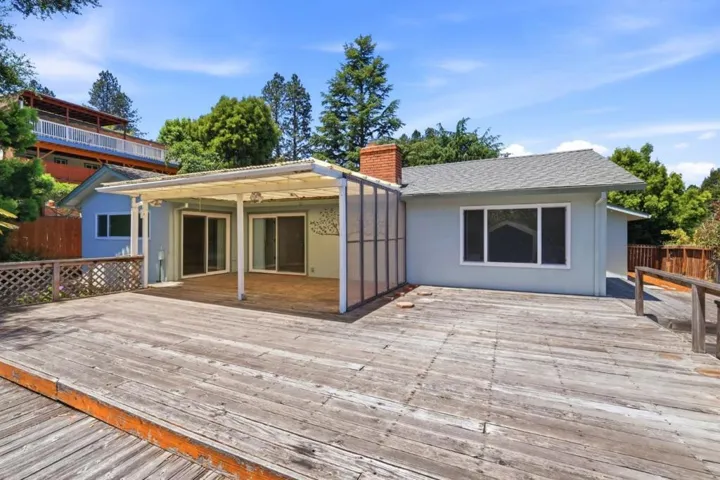 130 Caliente Drive, Scotts Valley, California 95066