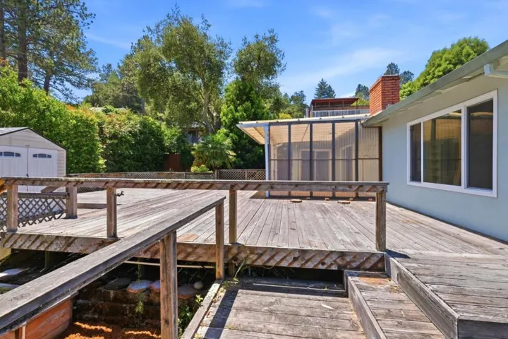 130 Caliente Drive, Scotts Valley, California 95066