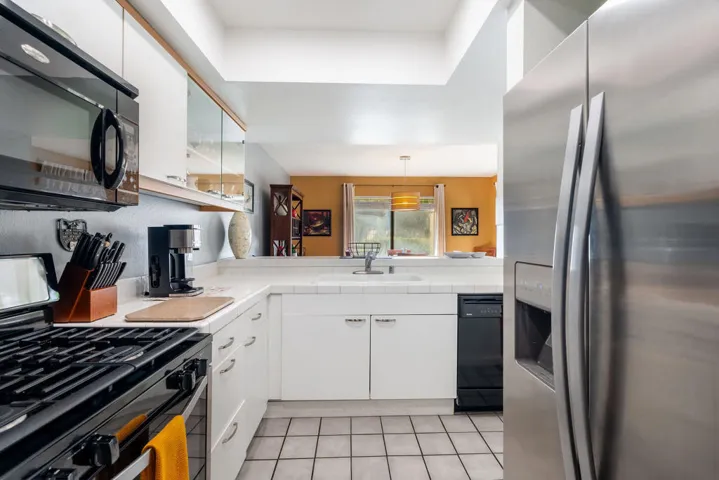 35200CathedralCanyonDrb10-18