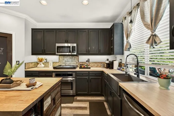 5762 Woodrose Way, Livermore, California 94551