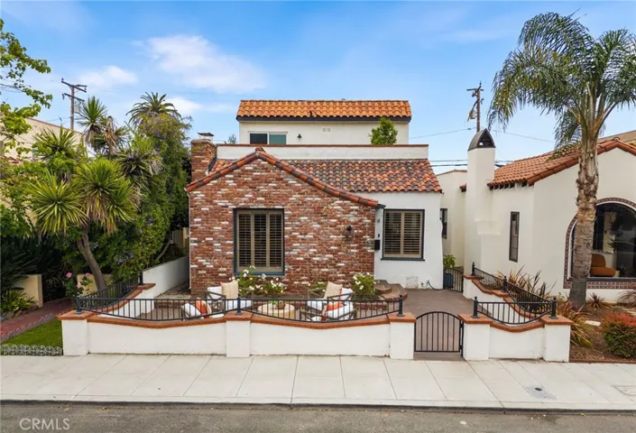 114 Argonne Avenue, Long Beach, California 90803