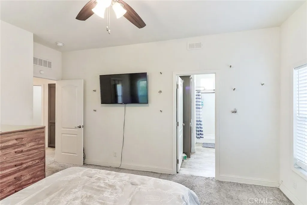 Primary Bedroom Photo 4