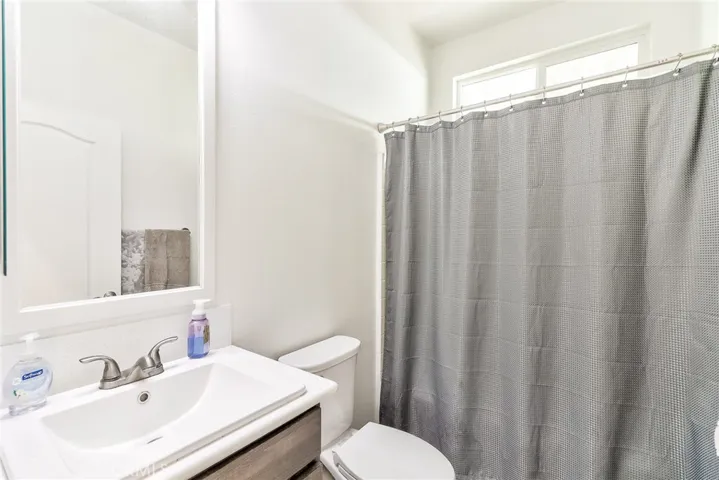 2nd Bathroom Hallway