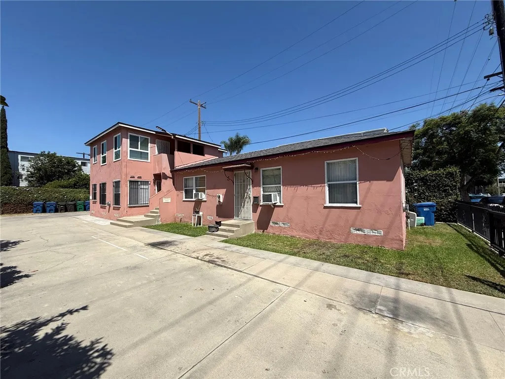 1111 Walnut, Long Beach, California 90813 — photo 4