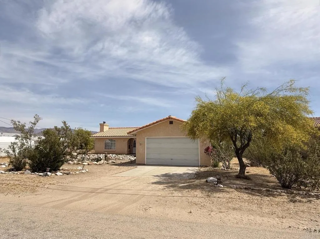 2067 Trebuchet Dr
