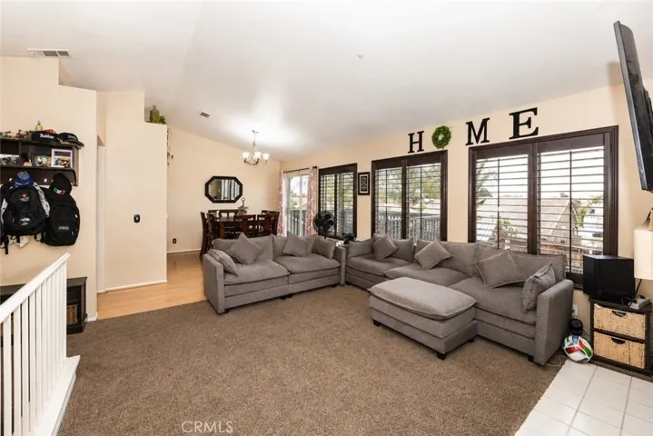 7560 Seine, Highland, California 92346