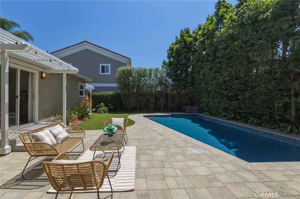 imagine spending your summer here!