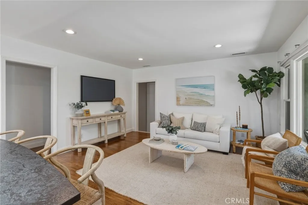 open living floor plan