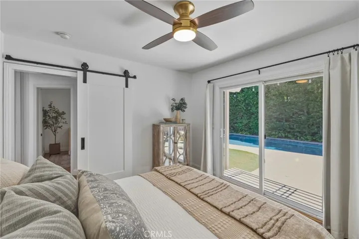 primary bedroom opens to backyard