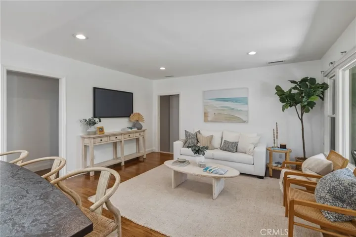open living floor plan