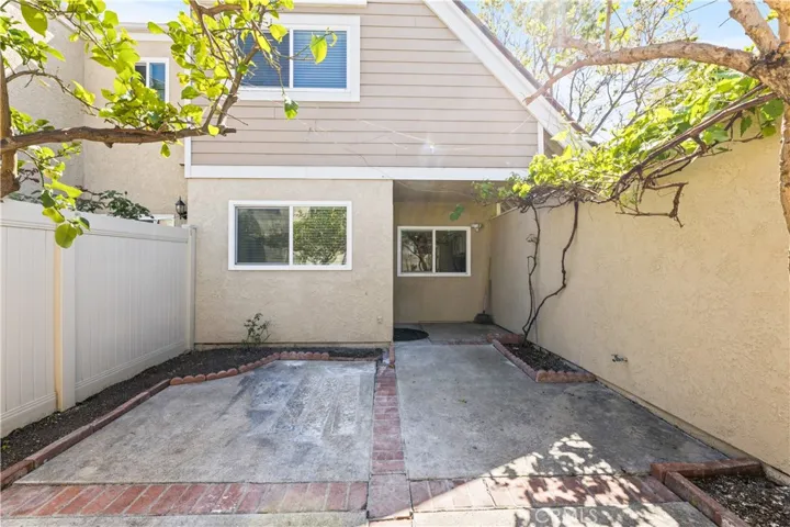 51 Golden Glen Street 1, Irvine, California 92604