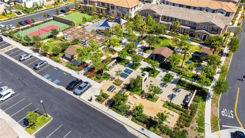16064 Jamie 7, Fontana, California 92336