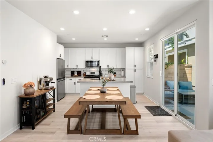 16064 Jamie 7, Fontana, California 92336