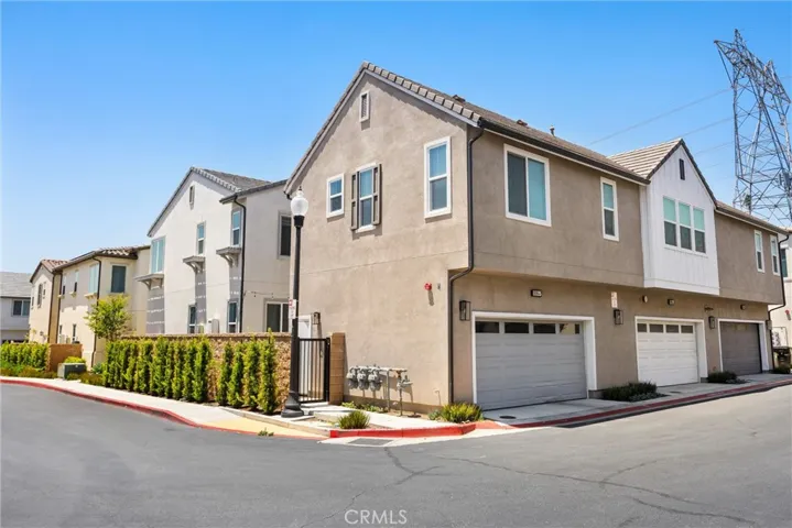 16064 Jamie 7, Fontana, California 92336