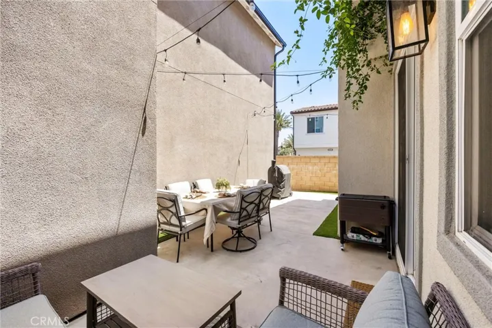 16064 Jamie 7, Fontana, California 92336