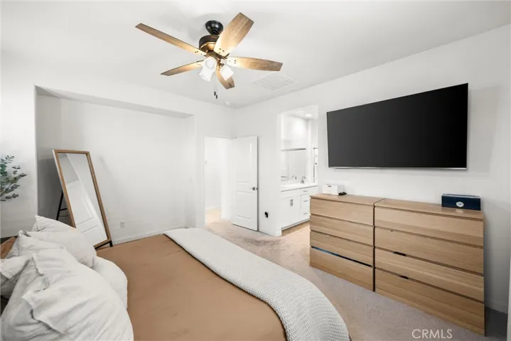 16064 Jamie 7, Fontana, California 92336