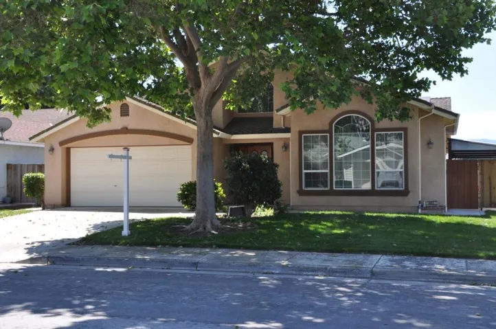 541 Leisure Court, Hollister, California 95023