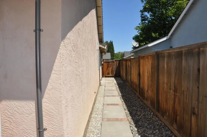541 Leisure Court, Hollister, California 95023