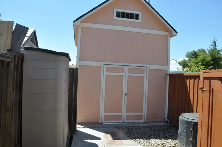 541 Leisure Court, Hollister, California 95023
