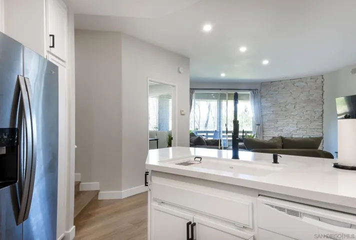 7336 Mission Dam Ter Unit 199, Santee, California 92071