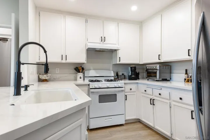 7336 Mission Dam Ter Unit 199, Santee, California 92071